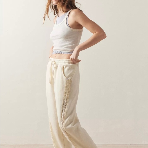 Urban Outfitters Pants - Urban Outfitters Lace Insert Sweat Pants Size M NWT